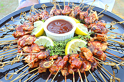 LAURELHURST SALMON BAKE 2015